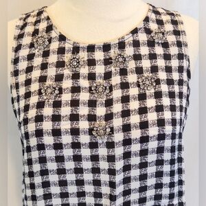 Chelsea28 Black and White Sleeveless Rhinestone Embellished Top- small